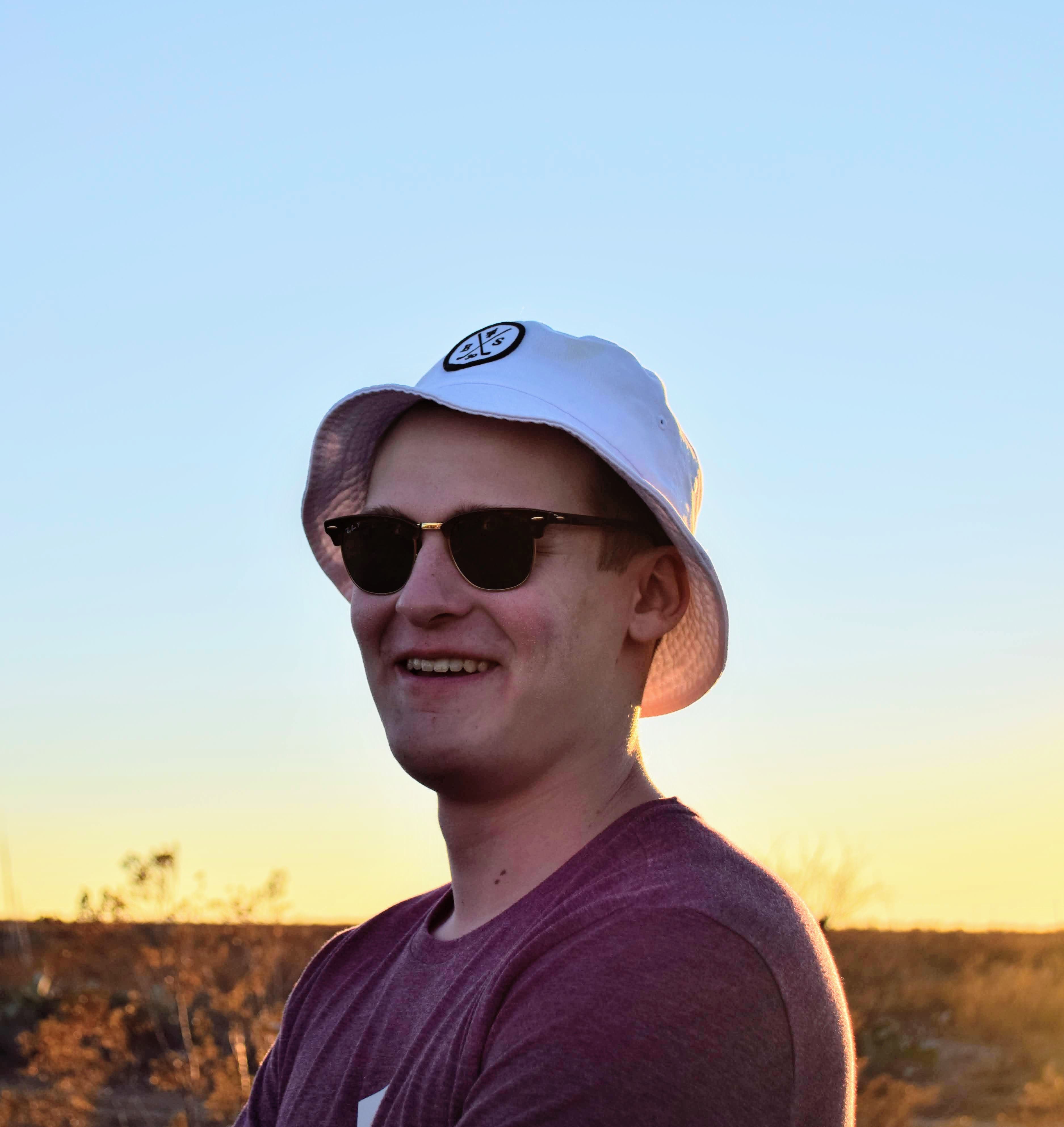 prof_pic.jpg
